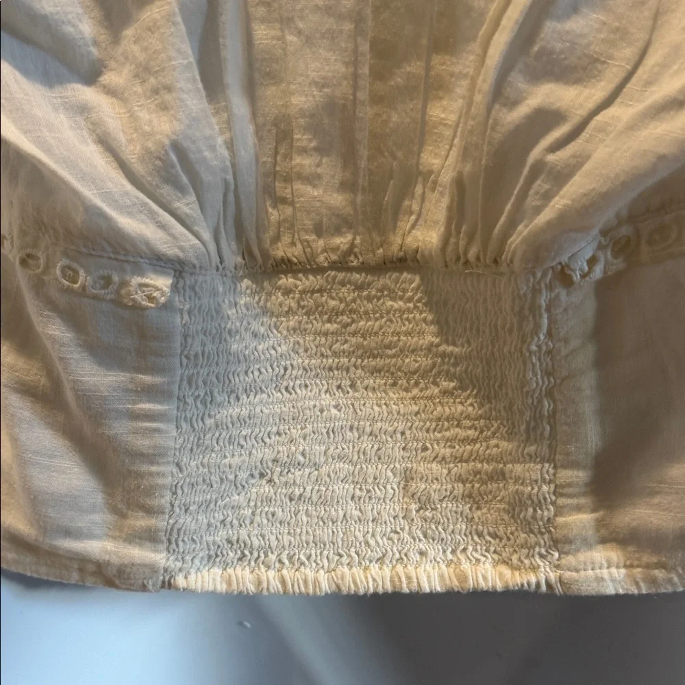 Free People Joi Eyelet Cropped Blouse size Small Off White